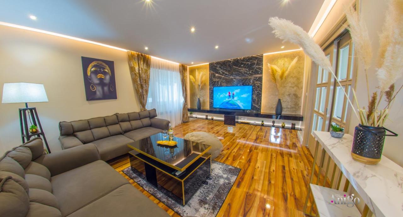 Luxury Apartment Black And Gold Mostar Exterior foto