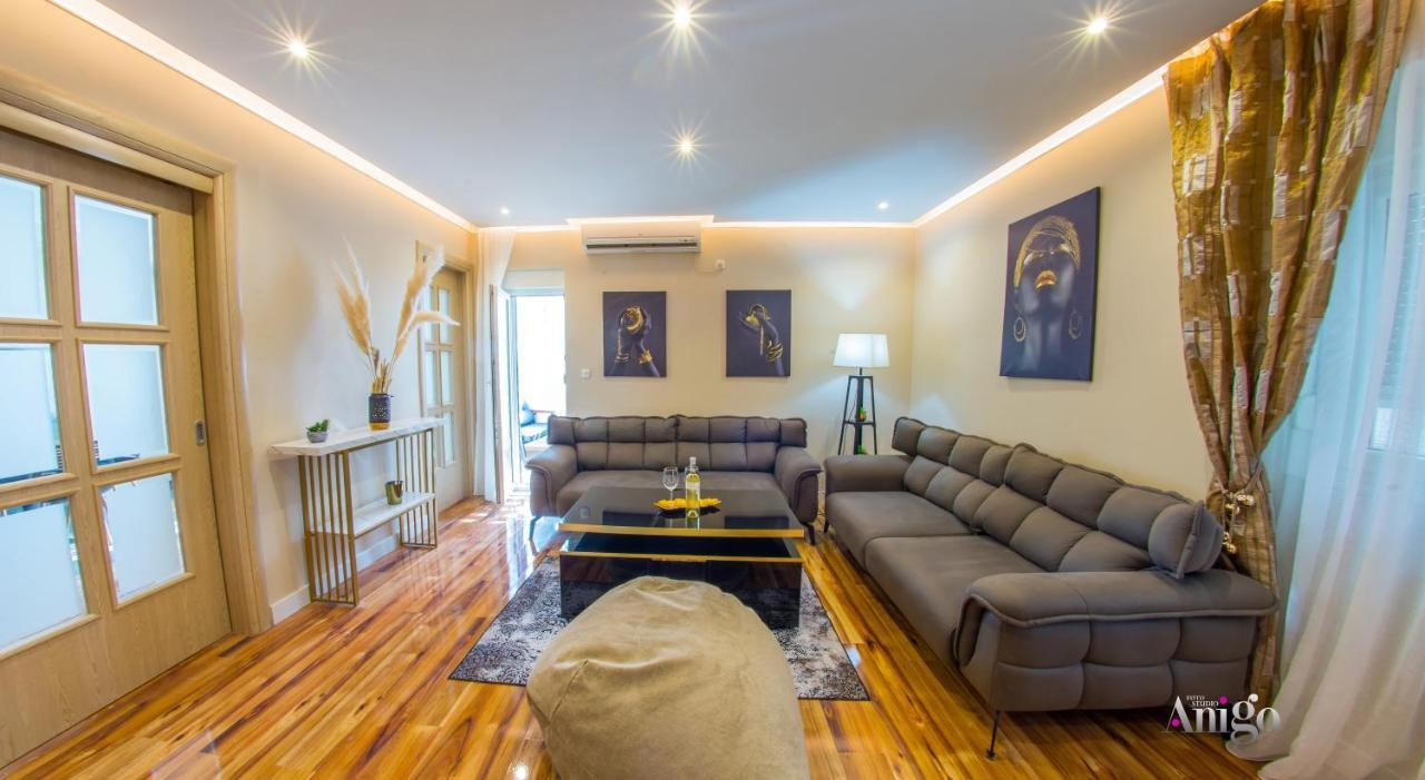 Luxury Apartment Black And Gold Mostar Exterior foto